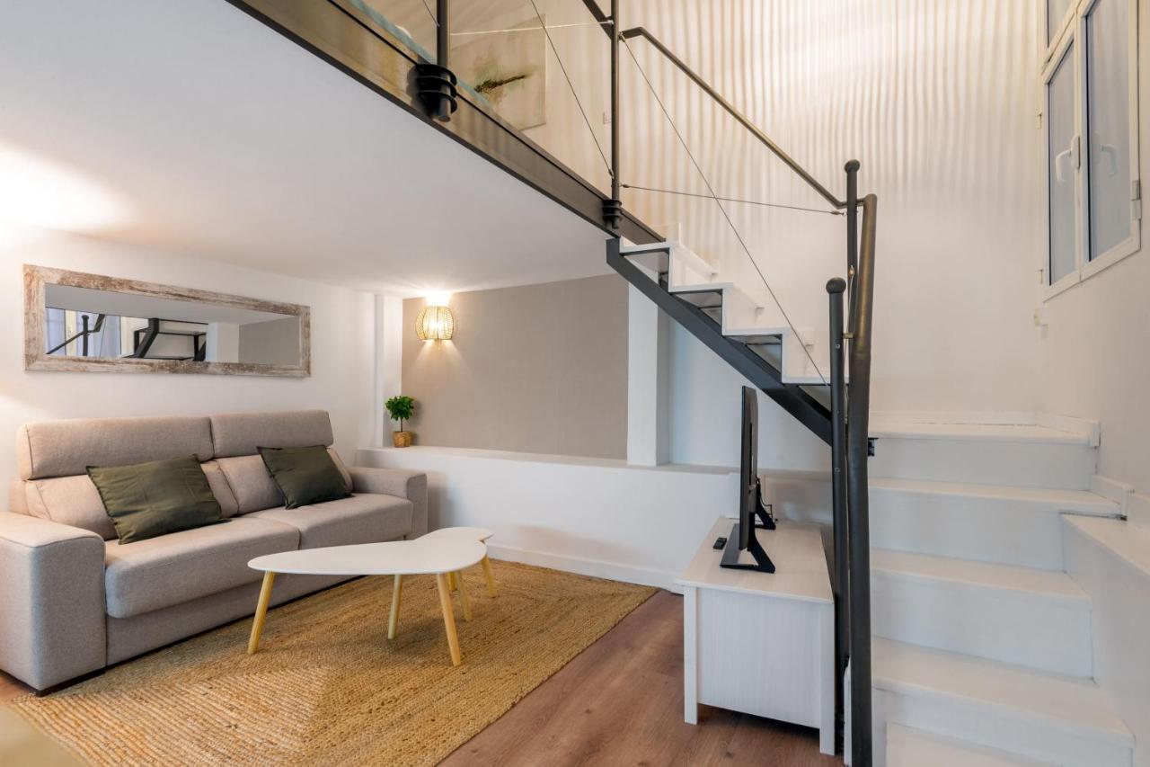1 Bedroom 1 Bathroom Furnished - Lavapies - Duplex Madrid Eksteriør billede