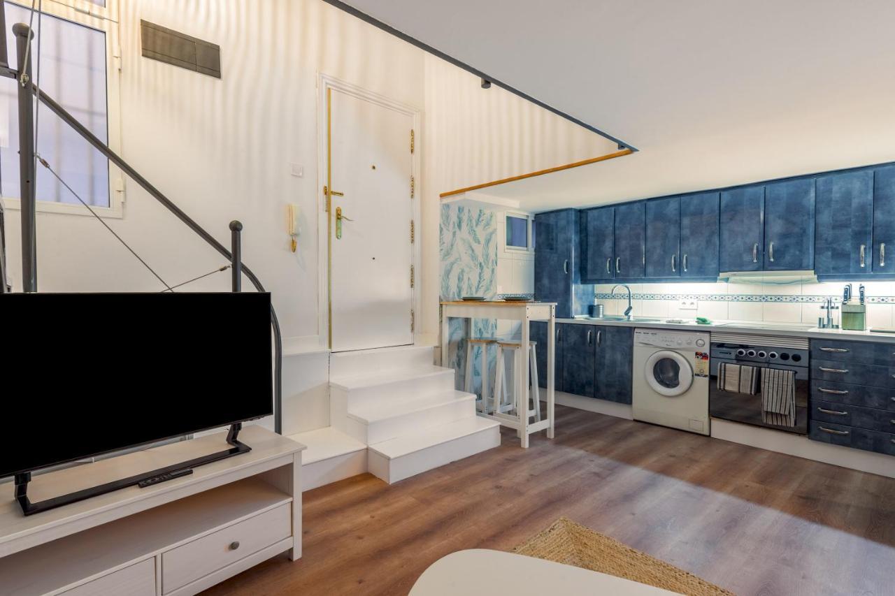 1 Bedroom 1 Bathroom Furnished - Lavapies - Duplex Madrid Eksteriør billede