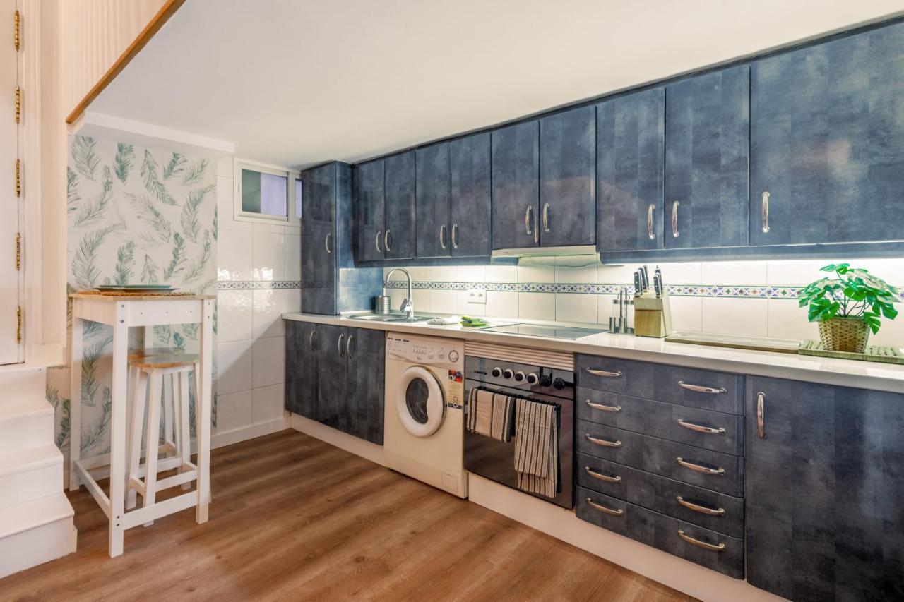 1 Bedroom 1 Bathroom Furnished - Lavapies - Duplex Madrid Eksteriør billede