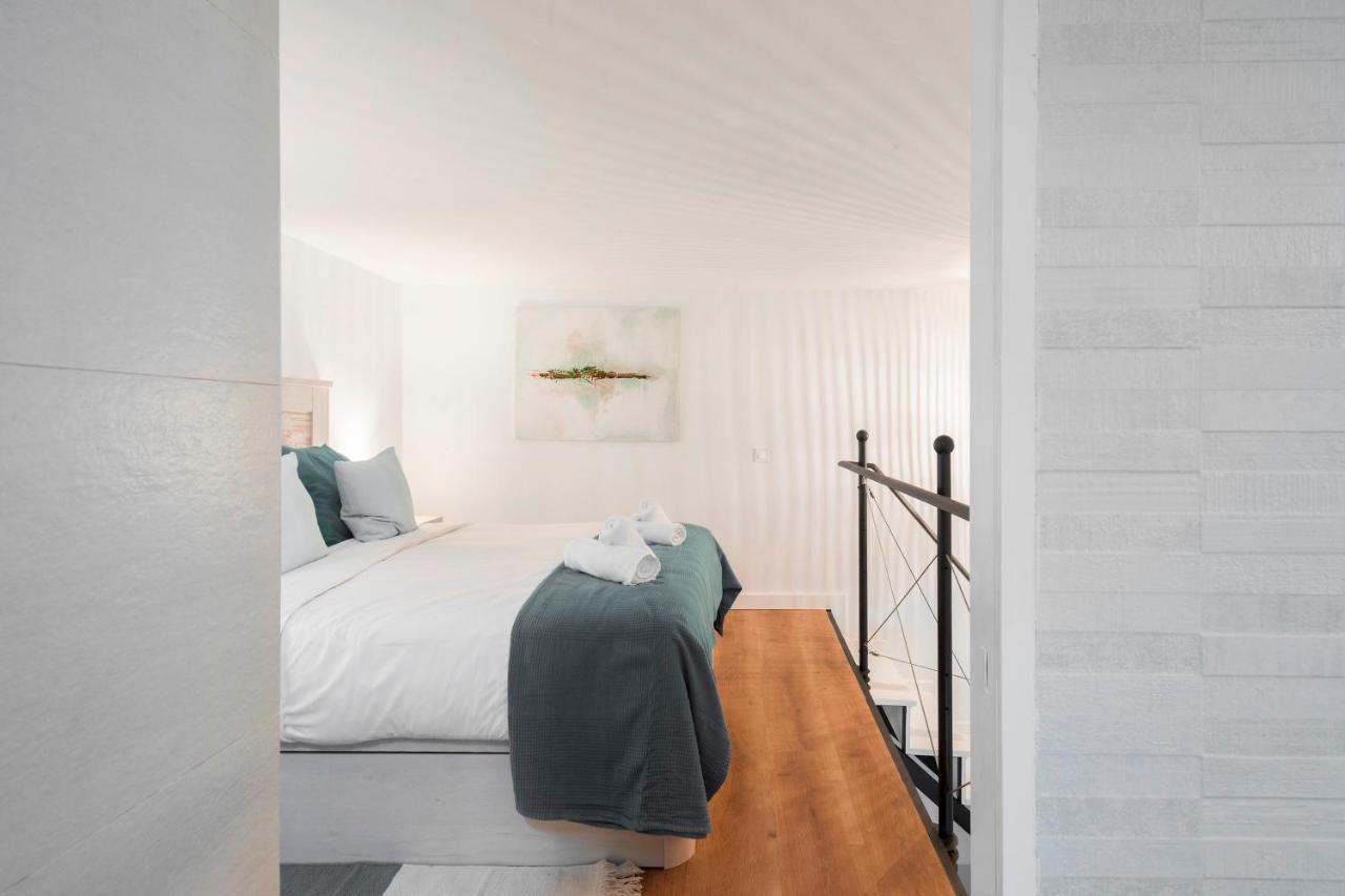 1 Bedroom 1 Bathroom Furnished - Lavapies - Duplex Madrid Eksteriør billede