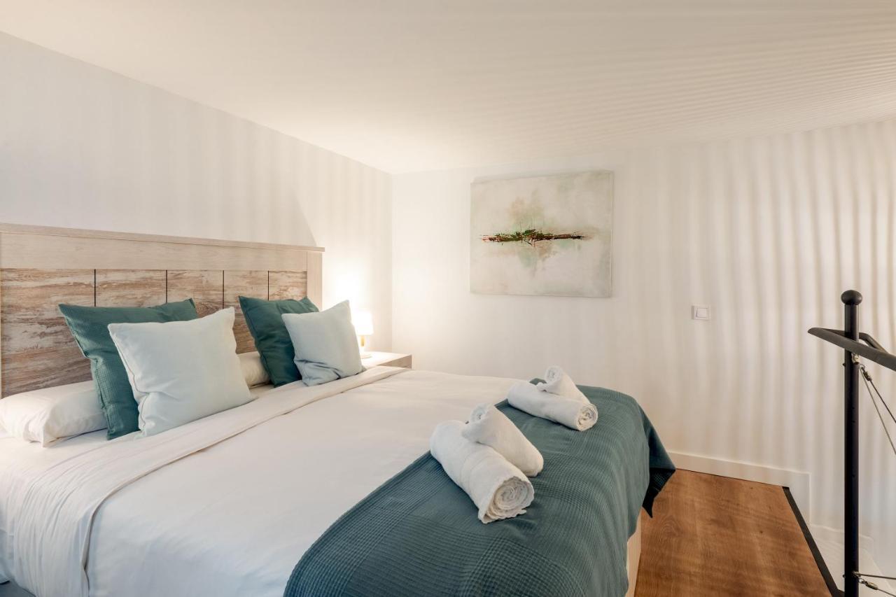 1 Bedroom 1 Bathroom Furnished - Lavapies - Duplex Madrid Eksteriør billede